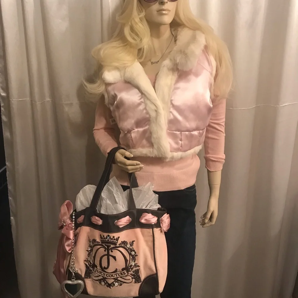 COPY - Super rare y2k 🦄juicy couture 🐰 rabbit fur caplet - Picture 7 of 15